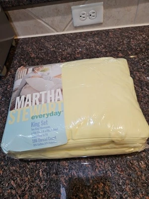 NEW Martha Stewart Everyday Lemon Sheet SET KING Size 180 Thread Count - Image 1 of 4