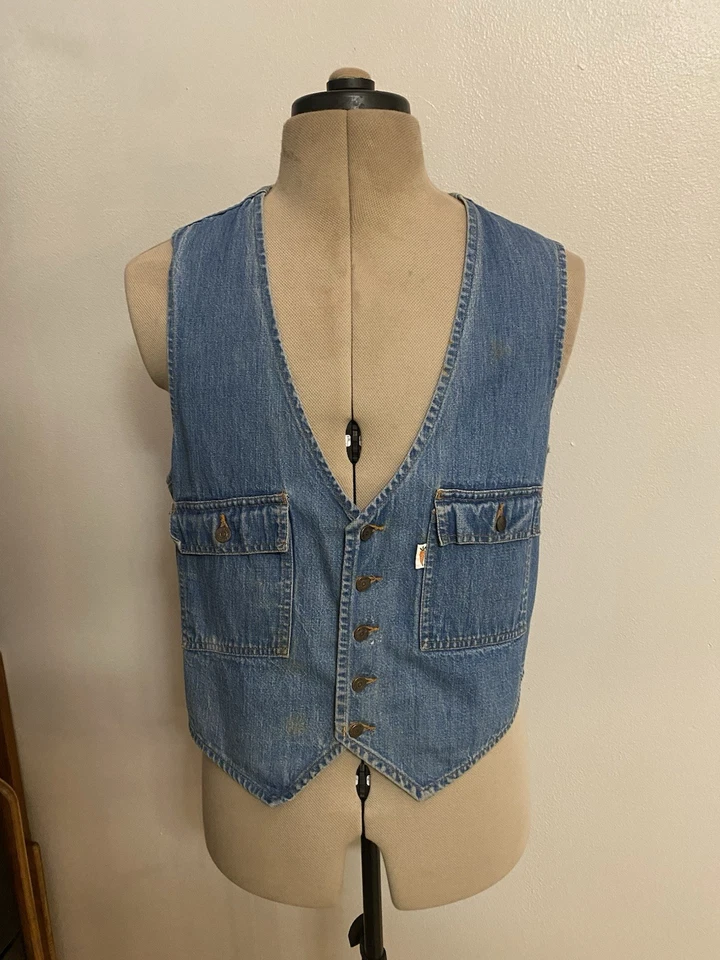 Chaleco Vaquero Azul Claro Pestaña Zanahoria Levis Fresh Produce Vintage Años 70’s Grande EE. UU. Foto 1 de 4