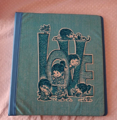 Carpeta de 3 anillas con textura Blue Puppy Love de colección, kitsch de los años 70, K&M Co. 10,5" X 11,5" Foto 1 de 4