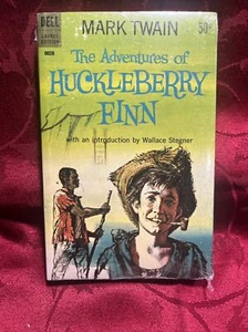 THE ADVENTURES OF HUCKLEBERRY FINN Mark Twain Paperback Dell Laurel Edition New - Picture 1 of 7