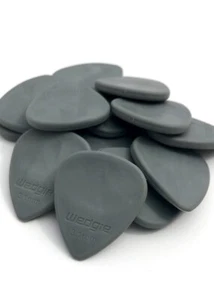 Wedgie Rubber Guitar Picks | 3.1mm | Medium | Grey | 18 pcs - Picture 1 of 4