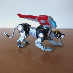 VOLTRON Legendary Defender Black Lion Slashing Claw Attacks Action Figure Toy 6" - Picture 1 of 8