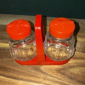 Vintage Hazel Atlas Salt & Pepper Shakers w/ Holder Glass Red/Orange Tops MCM - Picture 1 of 6