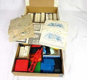 Lot of Vtg Child Guidance Toys Inc Town USA City Building Set - 225+ Pieces - Picture 1 of 6