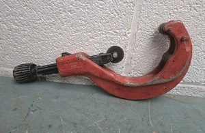 Rothenberger Automatic Pipe Cutter 50 - 127mm 2 - 5 inch aluminium construction  - Picture 1 of 10