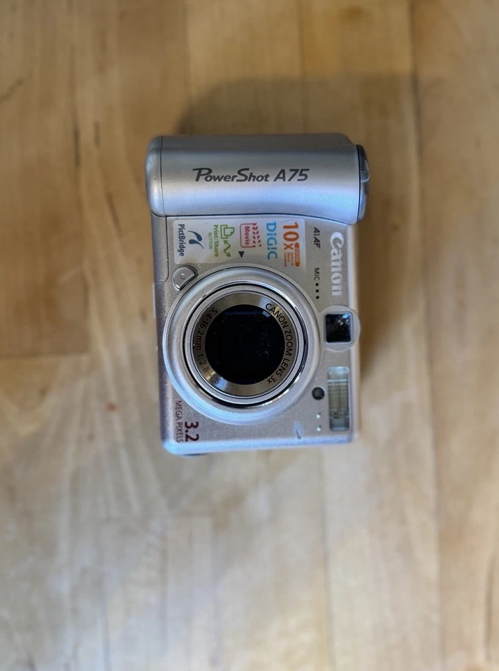 Canon PowerShot A75 3.2MP Digital Camera - Silver - Image 1 of 1