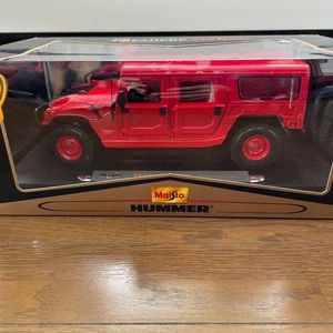 With Box 1 18 Scale Hummer (Station Wagon) Maisto Mini Car Model Collection Rele - Picture 1 of 3