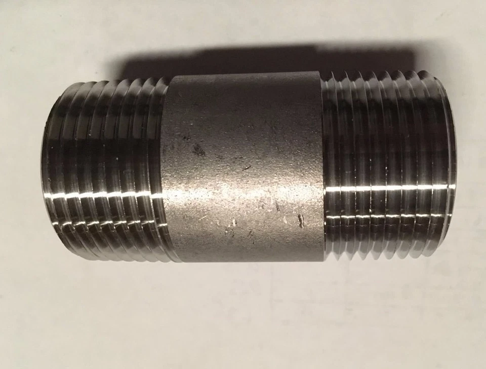1/8" x 6" Threaded NPT Nipple Sch40 304 Stainless Steel - Image 1 of 1