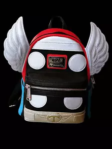 Loungefly Marvel Thor Classic Winged Cosplay Mini Rucksack - Neu - Bild 1 von 8
