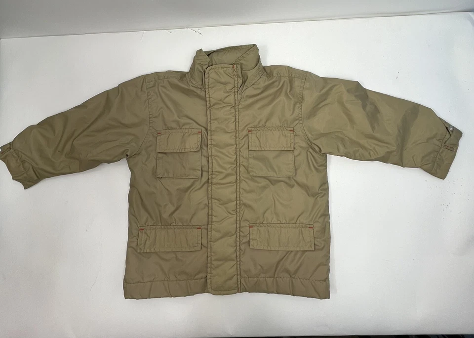 Chaqueta Carga GAP Niños Talla 4x1 Verde Oliva Cremallera/A Presiones Capucha Oculta en Cuello Línea Foto 1 de 4