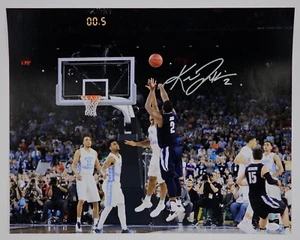 Foto firmada por Kris Jenkins Villanova 2016 campeones nacionales 16x20 certificado de autenticidad JSA 239 - Imagen 1 de 2