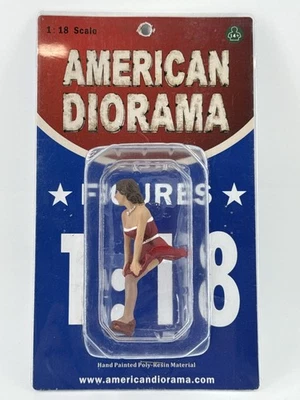 AMERICAN DIORAMA 1:18 Mujer Dama Figura Vestido Rojo Pintado a Mano Foto 1 de 4