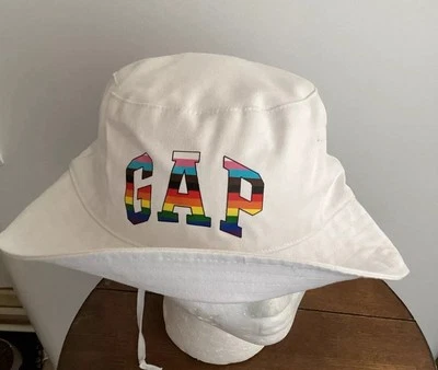 Gorra GAP Pride Bucket O/S Color Óptico Blanco Algodón Estampado Arco Iris Logo Nuevo con Etiquetas Foto 1 de 3