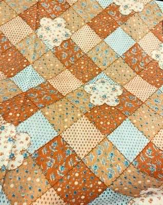 VTG 70-80`s Diamonds of Ditzy Florals & Floral Faux Applique Cheater Quilt BYFQ - Image 1 of 4