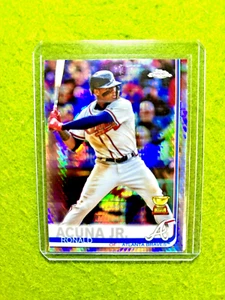 Ronald Acuna Jr CHROME PRISM REFRACTOR  ROOKIE CUP  PRIZM CARD 2019 Topps BRAVES - Picture 1 of 24