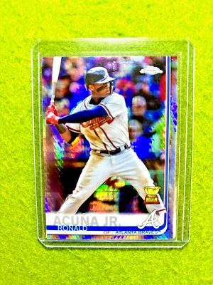 Ronald Acuna Jr CHROME PRISM REFRACTOR  ROOKIE CUP  PRIZM CARD 2019 Topps BRAVES - Image 1 of 4