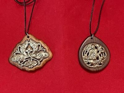 两 (2) 19 世纪中国银护身符或吊坠制成项链 — 第 1/4 张图片