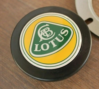 Bouton klaxon compatible avec badge LOTUS compatible avec volant sport MOMO R... - Photo 1/4
