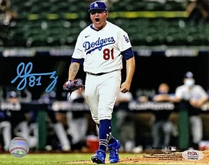 VICTOR GONZALEZ DODGERS SIGNED 2020 WORLD SERIES GAME 6 8X10 PHOTO PSA ITP - Picture 1 of 3