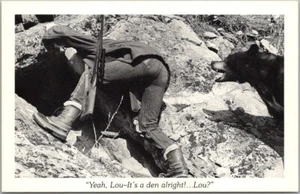 Vintage HUNTING Comic Postcard "It's a Den Alright" Paul Stanton Montana c2000s - Picture 1 of 2