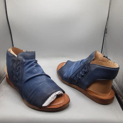 Sandalias Miz Mooz Flaire para mujer 8,5-9 W EU39W cuero azul río floral Foto 1 de 4