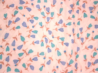 Manta bebé vintage pre acolchada azul corazón flor tela 1 yarda 46" ancho satinado Foto 1 de 4