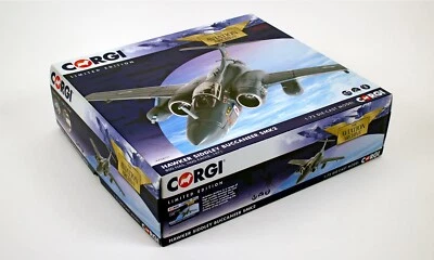1/72 Corgi AA34111, Hawker Siddley Buccaneer SMk 2, NAS No.800, HMS Eagle, 1971 Foto 1 de 4
