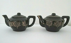 Vintage Salt & Pepper Shakers "Brown Betty" Tea Pot Cork Stoppers Gold Trim - Picture 1 of 4