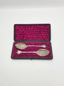 Lovely Pair of Antique Victorian Silver-Plate Diamond Jubilee Berry Spoons, 1890 - Picture 1 of 8