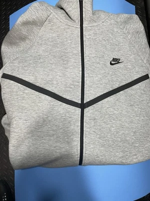 Sudadera con capucha Nike Sportswear Tech polar cremallera completa para hombre - gris oscuro jaspeado/negro, XL Foto 1 de 4