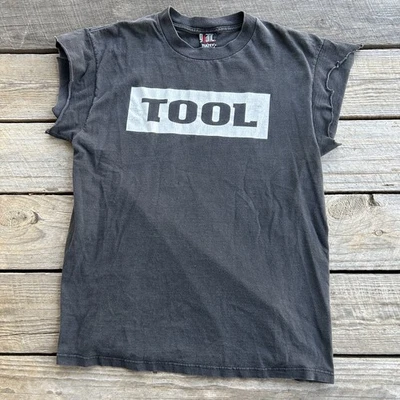 De colección Años 90 Tool Opiate Tour 1991 Banda Picada Camiseta Llave Talla L Etiqueta Gigante Foto 1 de 4