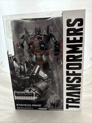 Transformers: Nemesis Prime Película La Era de la Extinción Exclusiva por Takara Tomy Foto 1 de 4