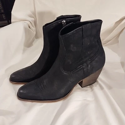 Dolce Vita Women's Leather Cowboy Style Boots Size 8.5 - Image 1 of 4