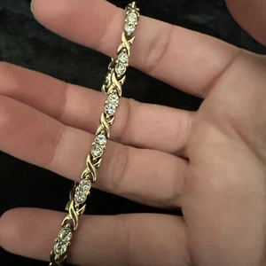 Good Tone Rhinestone Tennis Bracelet - Picture 1 of 4