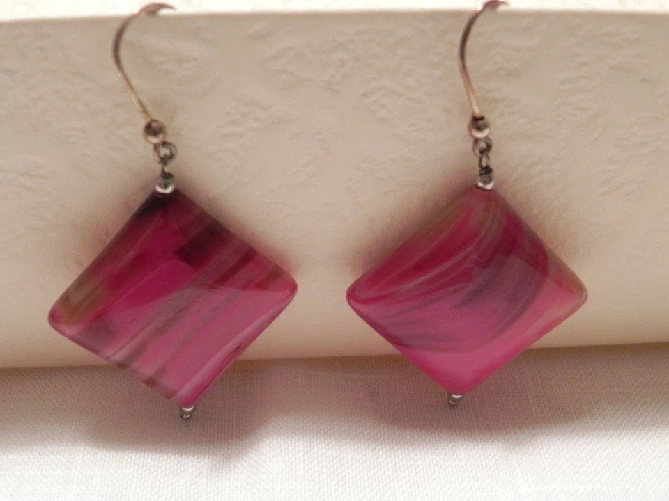 CREAZIONI - Orecchini in argento e agata lilla a rombo - fatti a mano - BIJOUX - Immagine 1 di 1