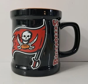 Vintage Tampa Bay Buccaneers Mug Cup 10 Oz 3D Pirate Logo NFL 2000 Football - Picture 1 of 10