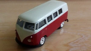 WELLY - 1963 VOLKSWAGEN SAMBA T1 BUS RED 1/64 APROX. *NEW* - Picture 1 of 8
