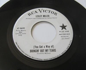 LESLEY MILLER - BRINGING OUT MY TEARS/I TALK TO YOUR PICTURE 45 NORTHERN SOUL - Picture 1 of 2