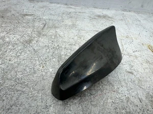 Land Rover Range Rover Evoque 2015-18 techo exterior antena aleta de tiburón negro OEM - Imagen 1 de 16