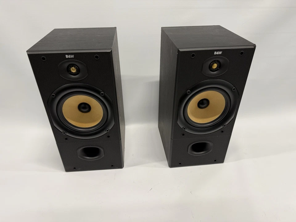 Altavoces de estantería de cine en casa Bowers & Wilkins - B&W DM602 - negros Foto 1 de 4