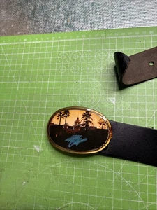 EAGLES HOTEL CALIFORNIA 1977 VINTAGE ROCK & ROLL GÜRTELSCHNALLE (10D) - Bild 1 von 16