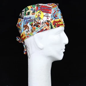 Cappello scrub a tema patch fumetti Wonder Woman - Foto 1 di 1