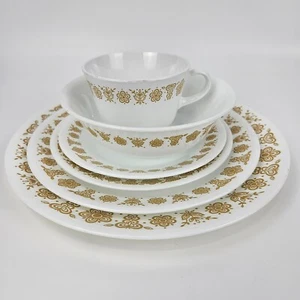 Juego de vajilla vintage Corelle by Corning de 6 piezas con patrón de mariposa de oro blanco - Imagen 1 de 14
