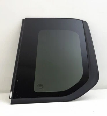 Driver/Left Side Quarter Window Glass OEM For 24-25 Toyota Tacoma Extended Cab - Imagem 1 de 4