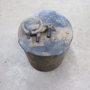 70-73 CORVETTE 70-77 CAMARO 3 PORT ORIGINAL GM FUEL VAPOR CANISTER 7030605 CO - Picture 1 of 5