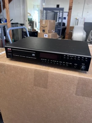 Adcom GCD-575 Compact Disc CD Player 176.4 kHz Dual D/A Converters - Image 1 of 4