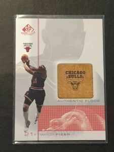 Tarjeta Marcus Fizer Game Floor Edition 2001 SP Game Floor - Chicago Bulls - Imagen 1 de 1