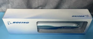 Boeing 777-200LR Airplane 1:200 Model Hogan Wings Boeing Shanghai Aviation - Picture 1 of 4