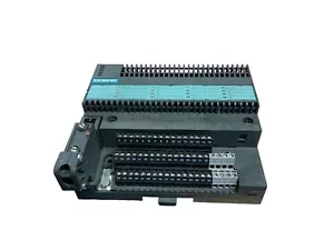 Siemens ET-200B/4AI 6ES7-193-0CA10-0XA0 / 6ES7-132-0BH01-0XB0 - Picture 1 of 1