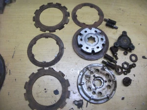 LOT PIECES EMBRAYAGE 175 AMC.. - Photo 1/4